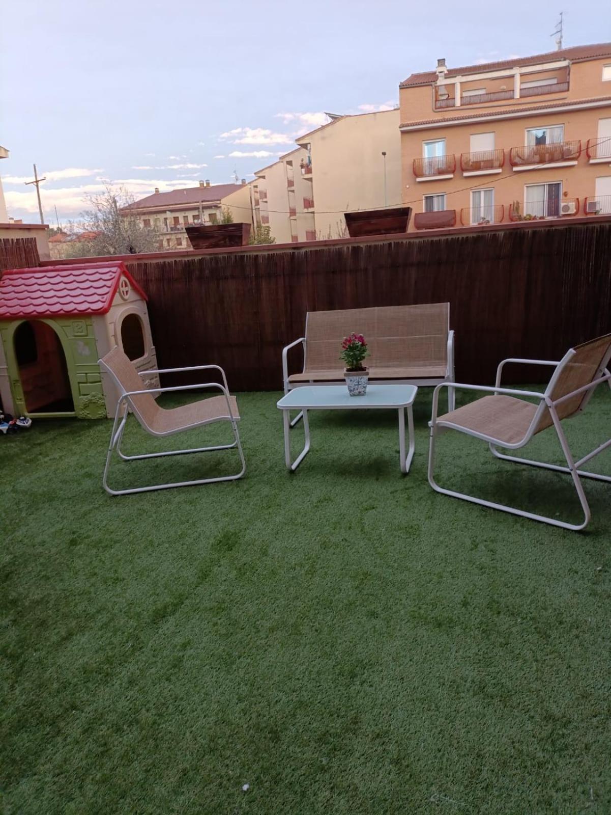 Apartamento Confort 발데로브레스 외부 사진